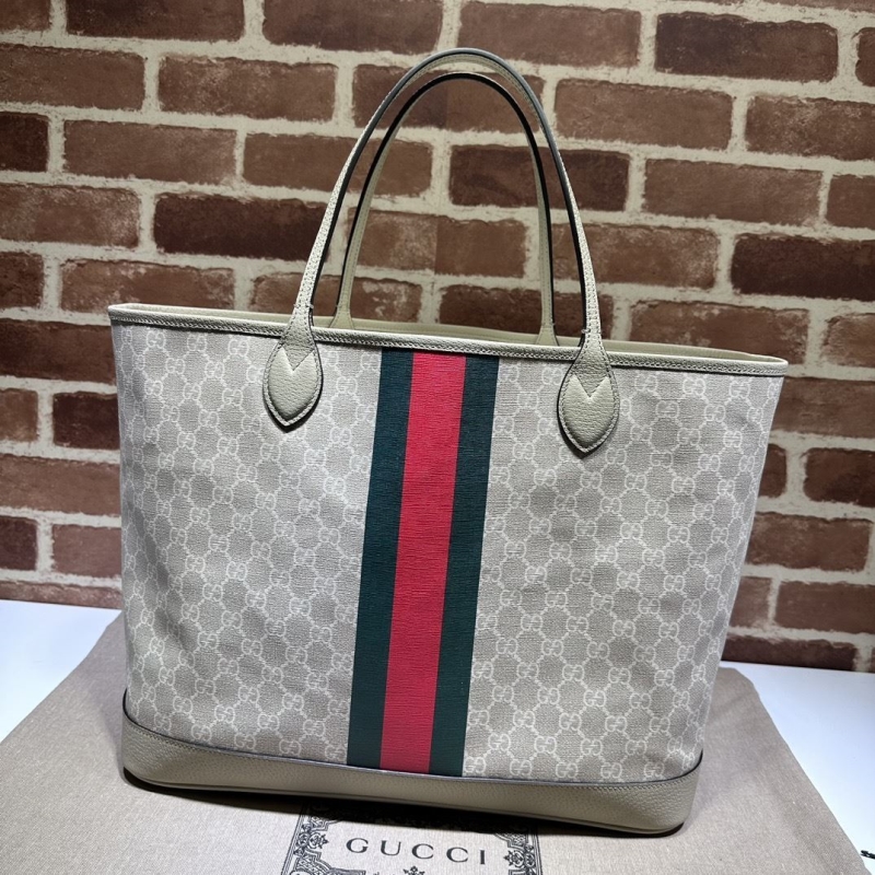 G*u*i shopping bags